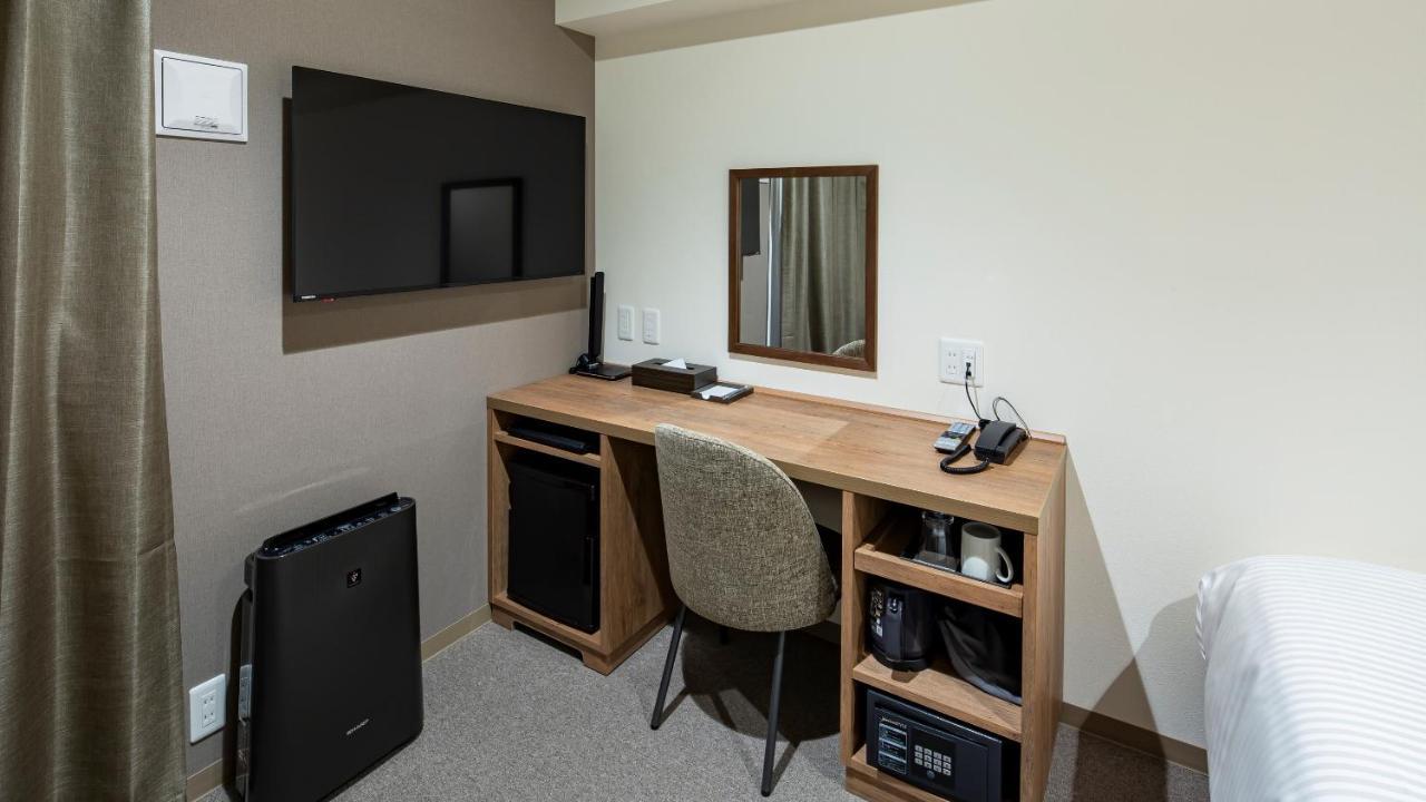 Hotel Reference Tenjin III Фукуока Екстериор снимка